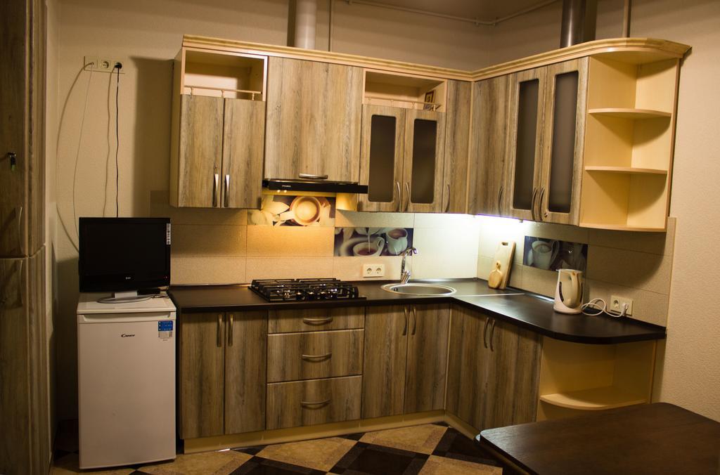 Hostel Q ,15 Хв До Жд Вокзалу ลวีฟ ภายนอก รูปภาพ