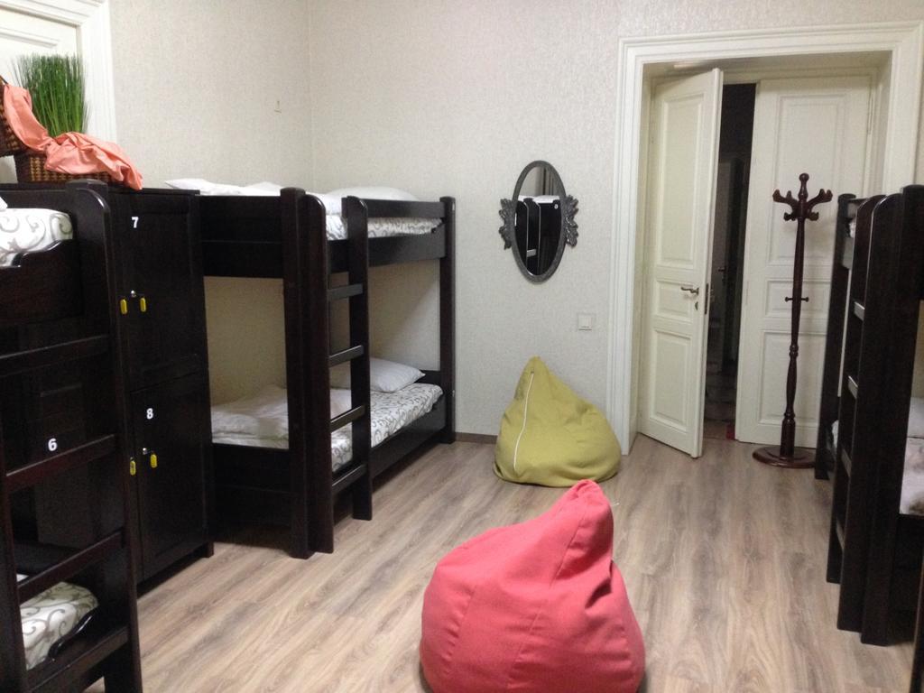 Hostel Q ,15 Хв До Жд Вокзалу ลวีฟ ภายนอก รูปภาพ