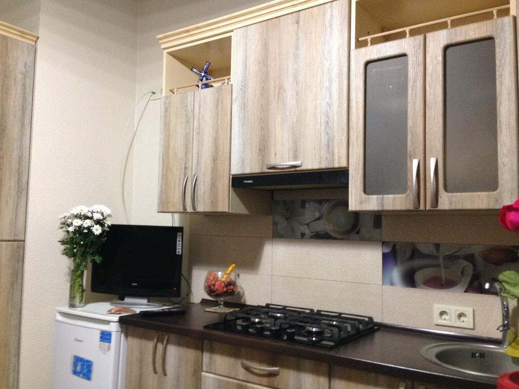 Hostel Q ,15 Хв До Жд Вокзалу ลวีฟ ภายนอก รูปภาพ